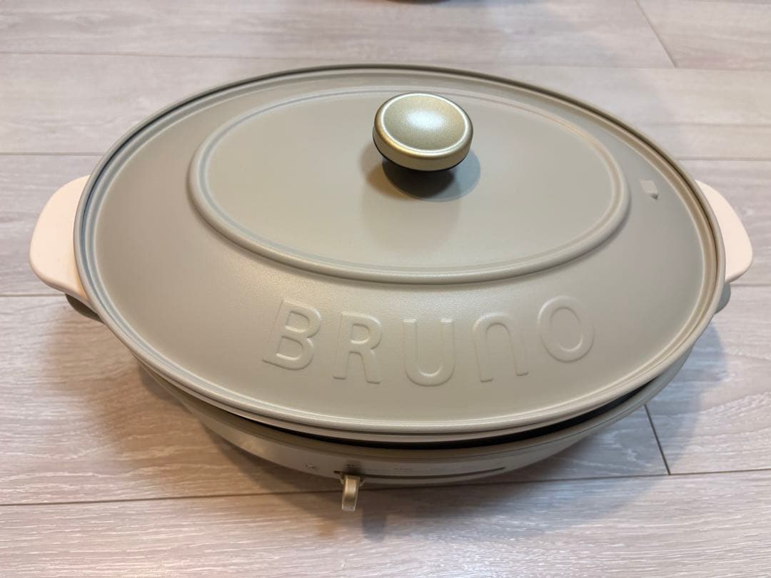 【セット】BRUNO オーバルホットプレート ベージュ&ホットプレートBOOK