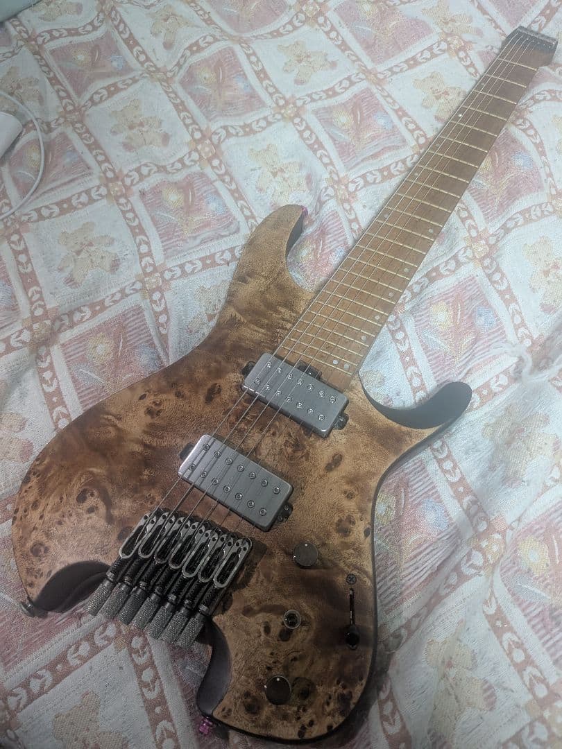 期間限定値引き　Ibanez QX527PB 7弦ギター