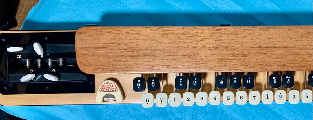 ◇中古美品◇LYRISH／ライリッシュ／大正琴／LPS50／専用ケース付