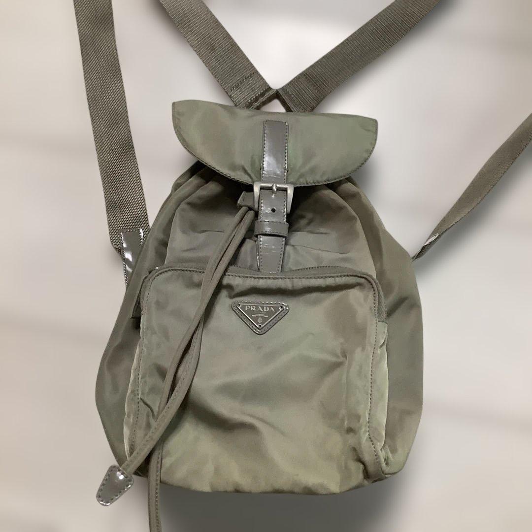 PRADA ナイロンリュック オリーブグリーン