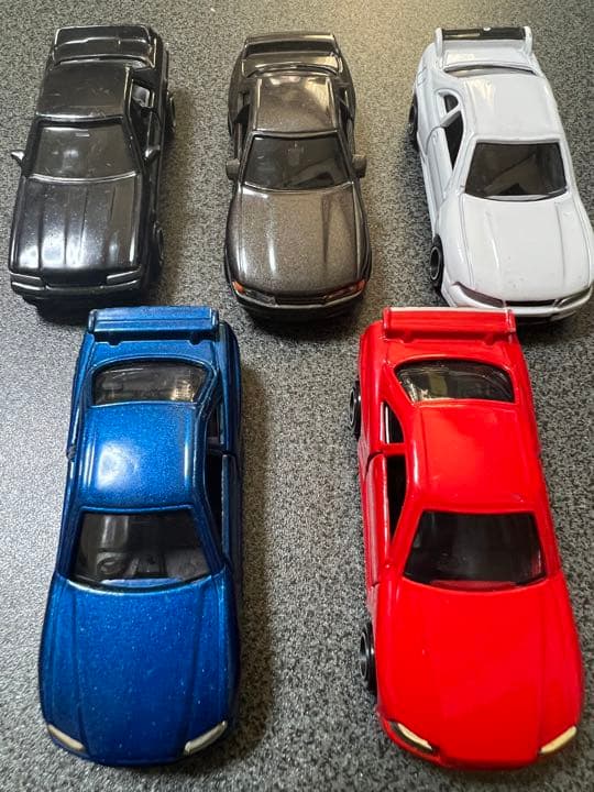 トミカ　スカイライン　セット　希少　クリスマス　ミニカー