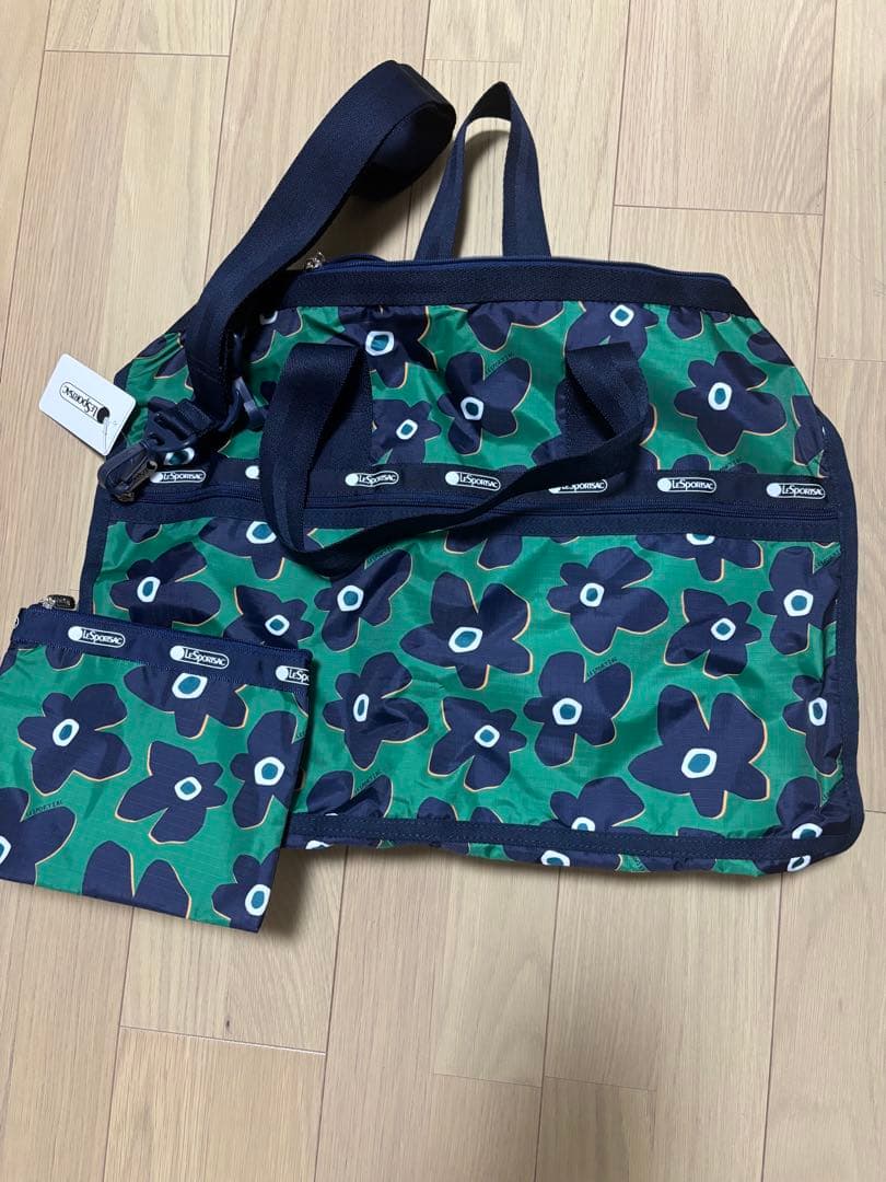 レスポートサック　花柄ボストンバッグとポーチセット