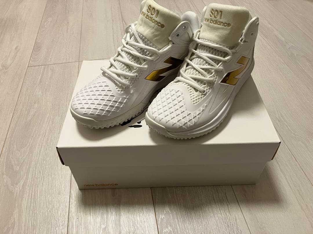 シューズ New Balance FuelCell Ohtani1(Turf)/25.5 Amazon.com | New Balance Men's Ohtani 1 Baseball Turf Shoes White