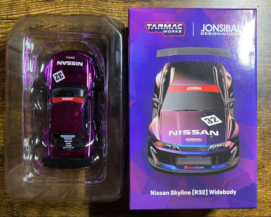 ターマックワークス 1/64 日産 スカイライン GT-R R32 Tarmac Works 1/64 日産 スカイライン GT-R R32 WIDEBODY JONSIBAL