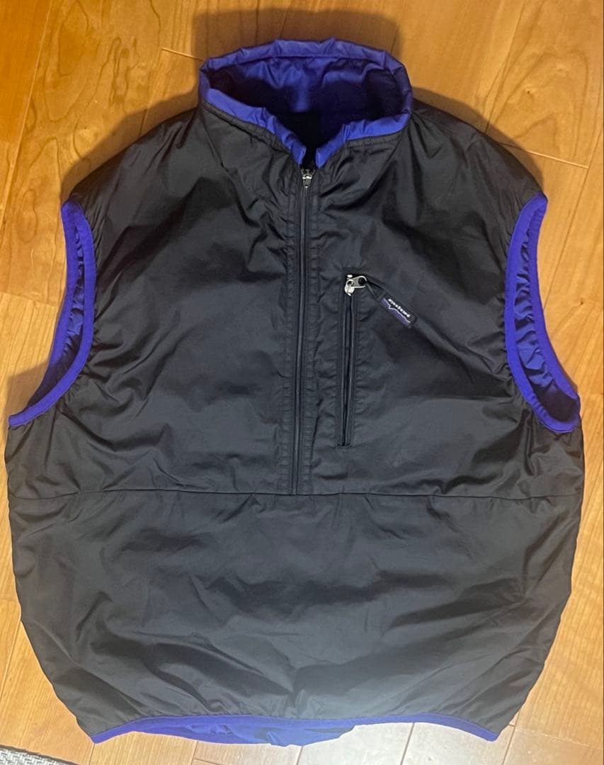 Patagonia パフボールベスト 黒/青