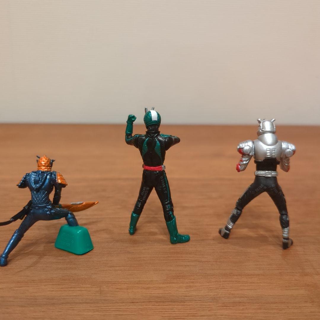 仮面ライダー BANDAI チョコエッグ 3体セット - メルカリ