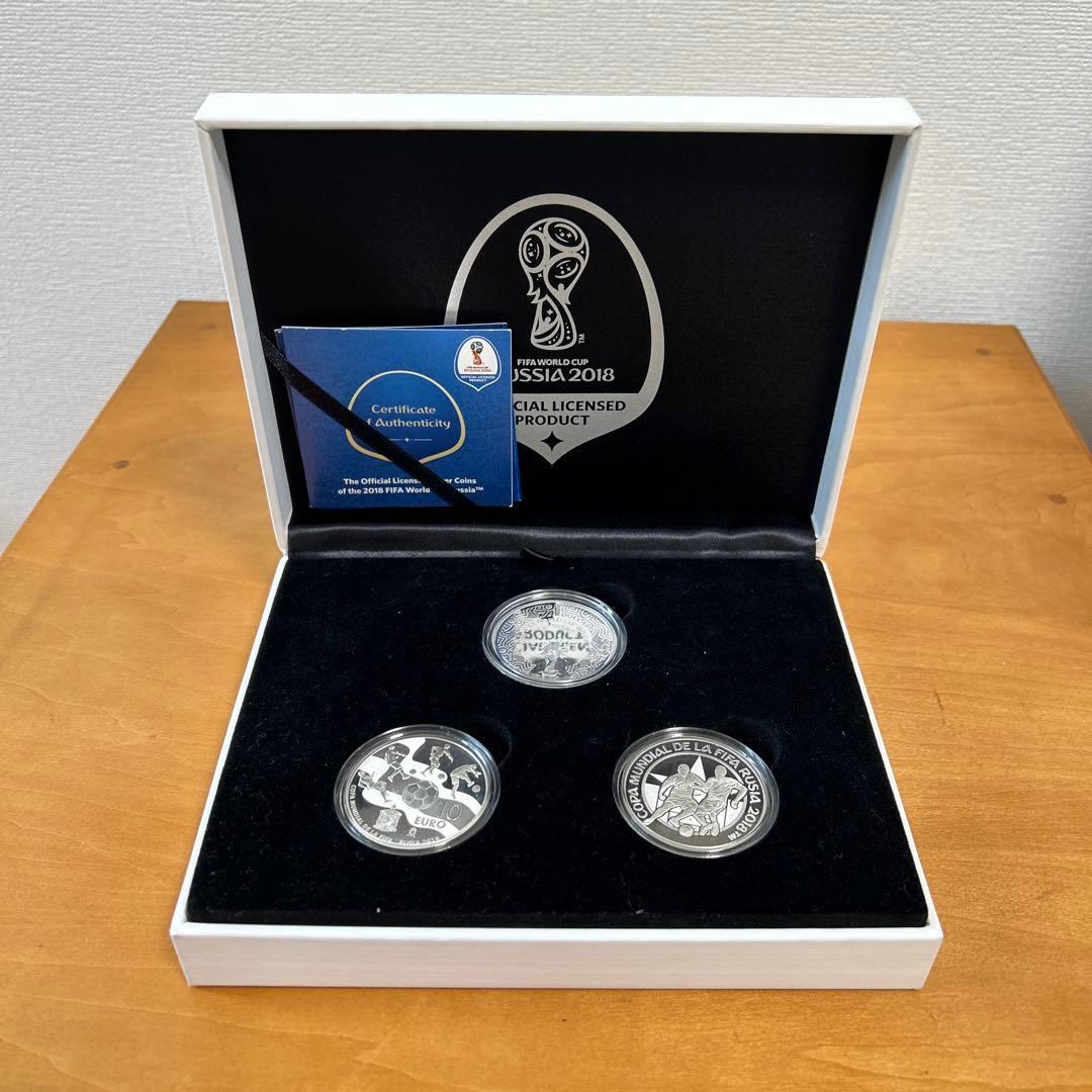 FIFA WORLD CUP RUSSIA 記念銀貨　プルーフ硬貨　ケース入り