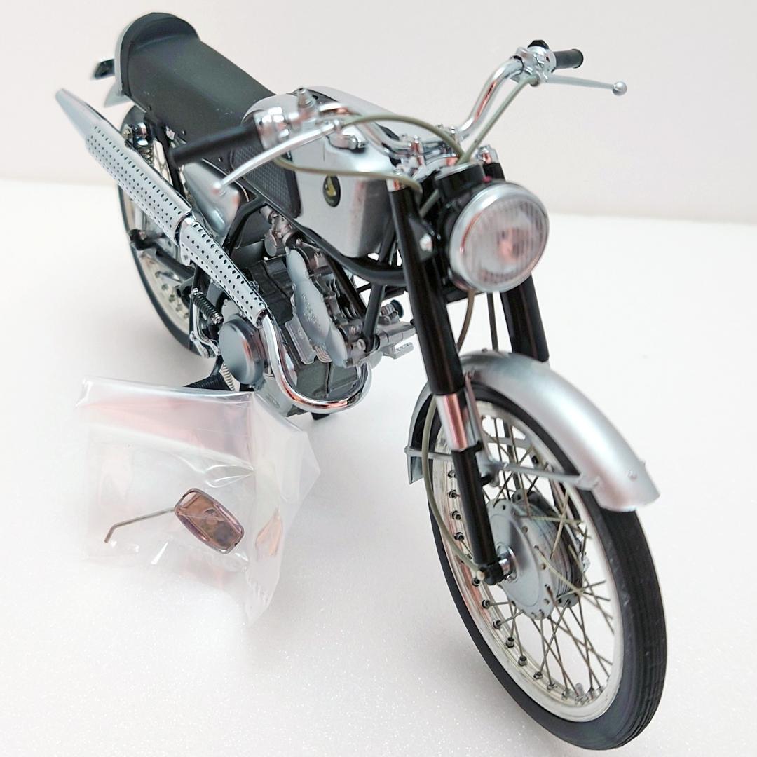 希少 EBBRO ホンダ CR110 ストリート 1962 バイク 精密模型 - メルカリ