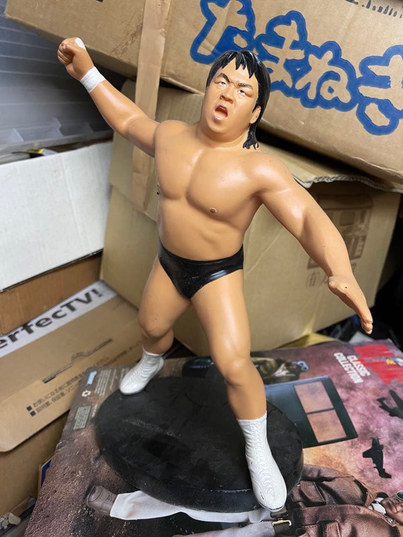 長州力　引退記念スタチューフィギュア