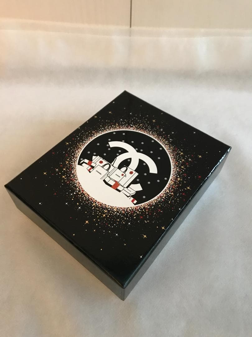 ガブリエル　Christmas 限定GABRIELLE（フランス製） ガブリエル・シャネル展 GABRIELLE CHANEL MANIFESTE DE MODE』 -の