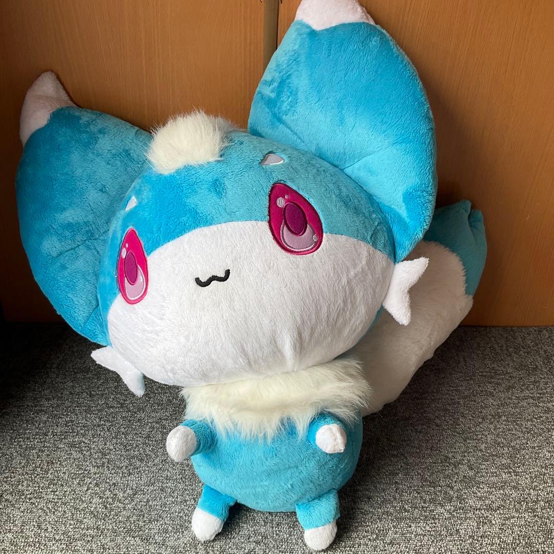 特大イナリぬいぐるみ - メルカリ