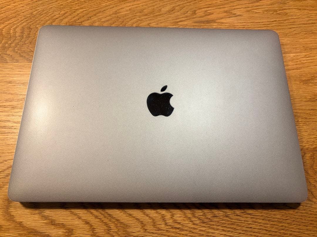 MacBook Pro 13インチ corei7 32GB 1TB US