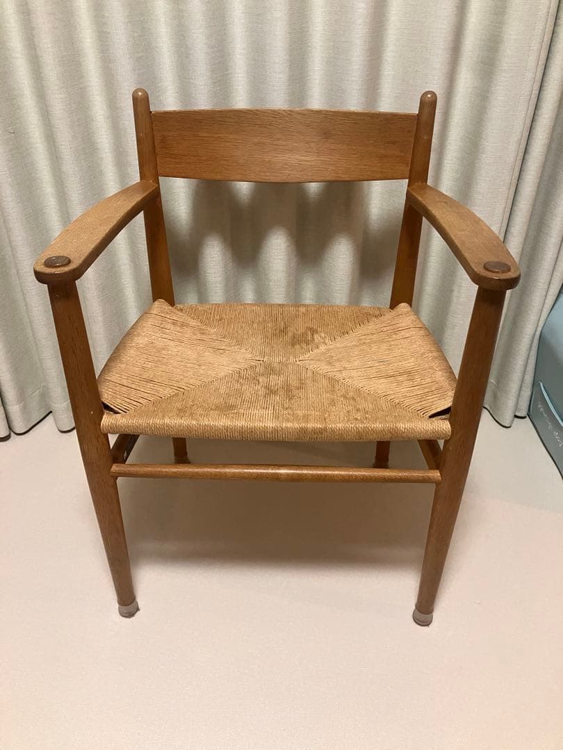 カールハンセン＆サン CH37 ハンス J. ウェグナー