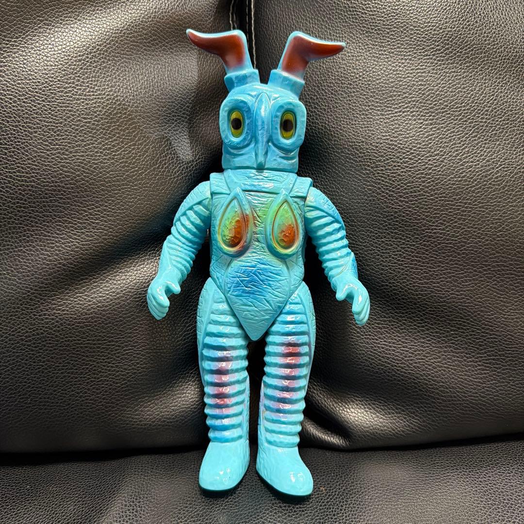 ブルマァク ゼットン フィギュア