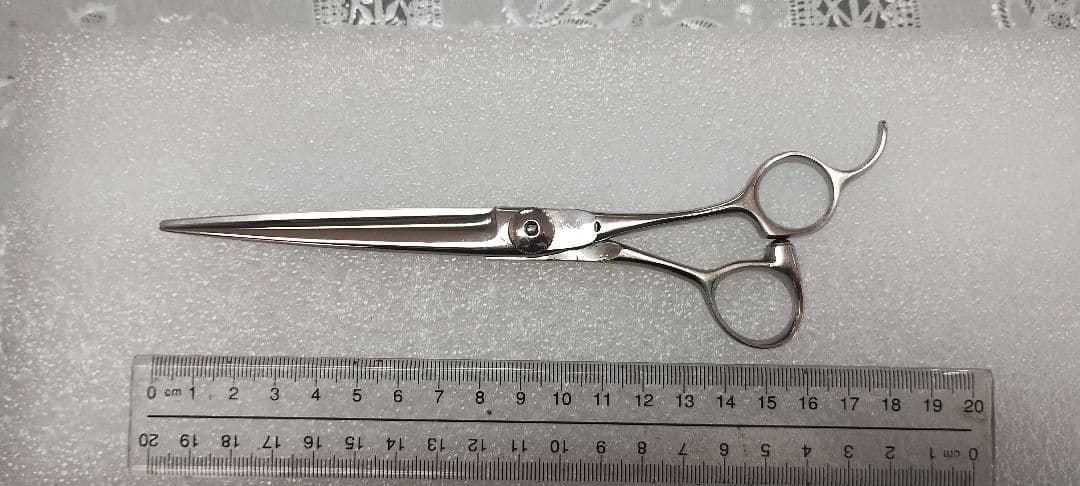 大*ス様 理容鋏・ハサミ・美容鋏　ナルト　ハイネッタ　シザー