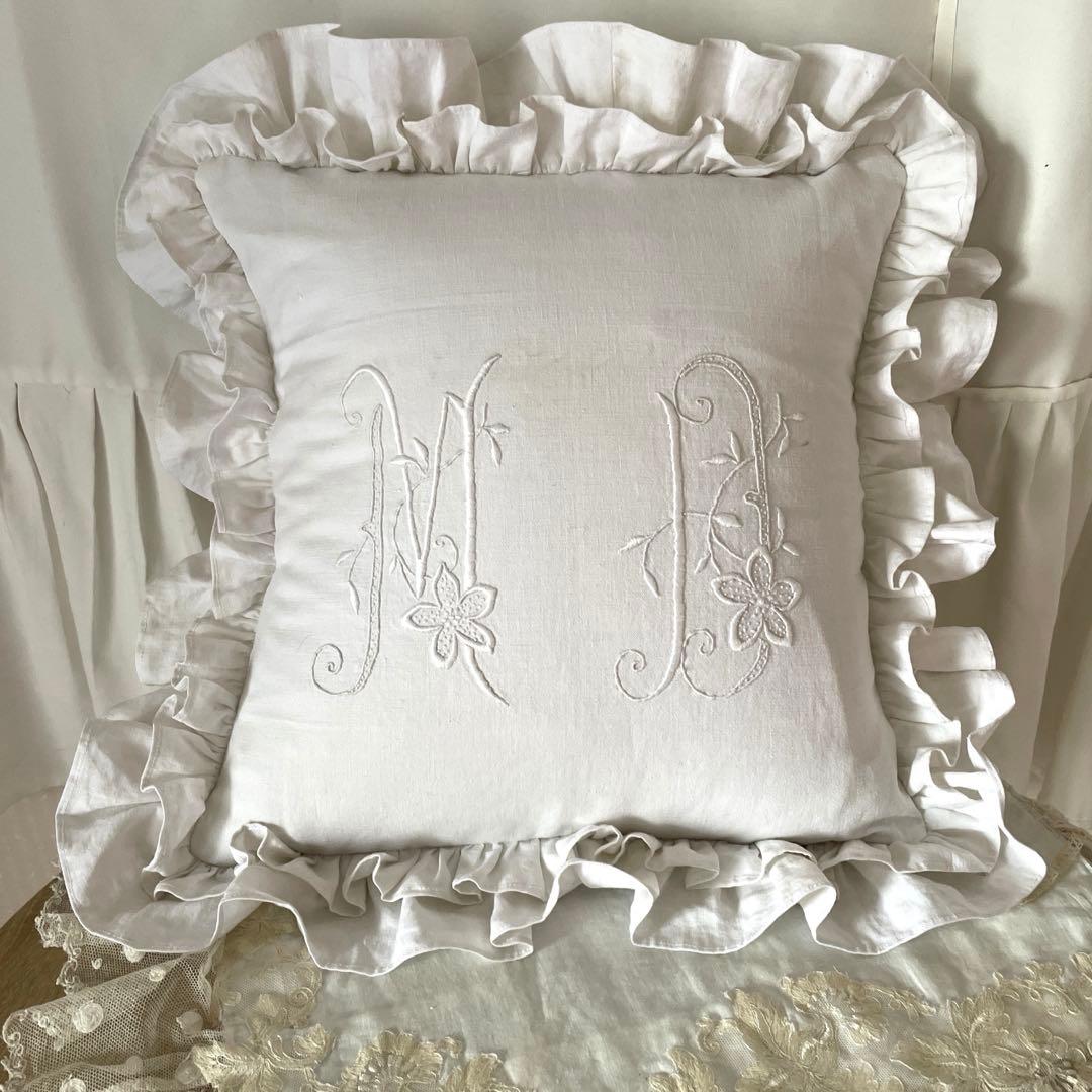 フランスアンティークモノグラムファブリックリメイク　クッション