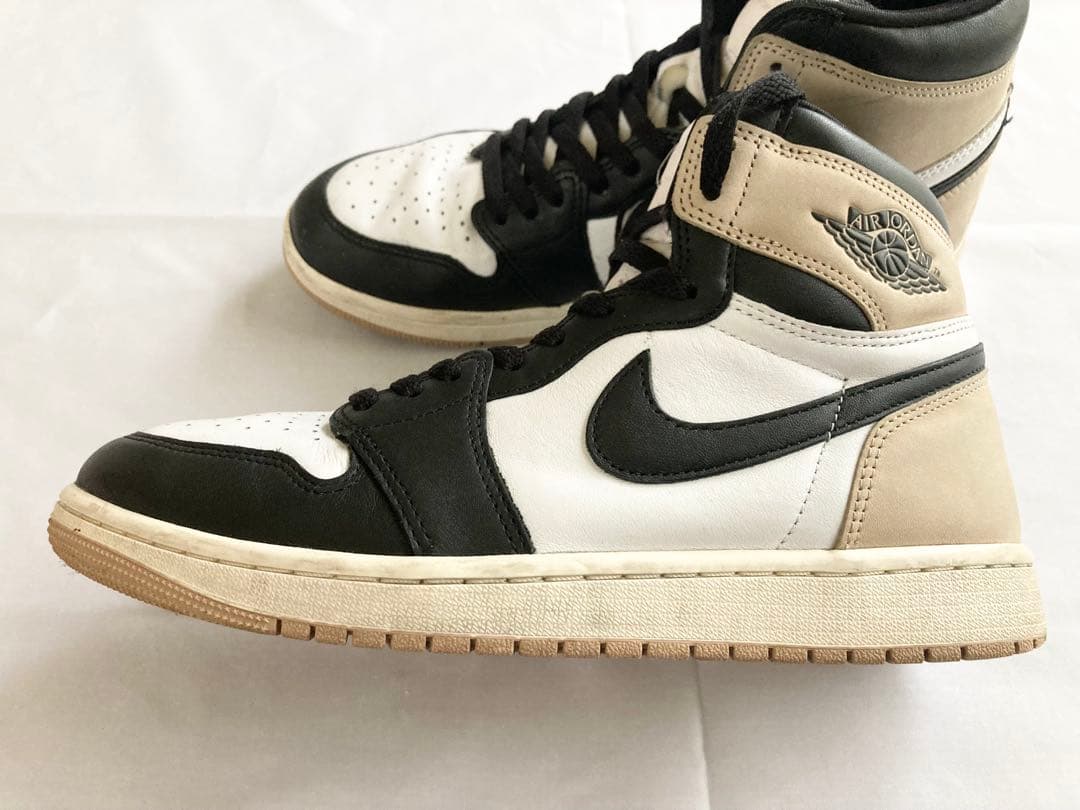 最終価格！Air Jordan 1 Retro High OG “Latte”