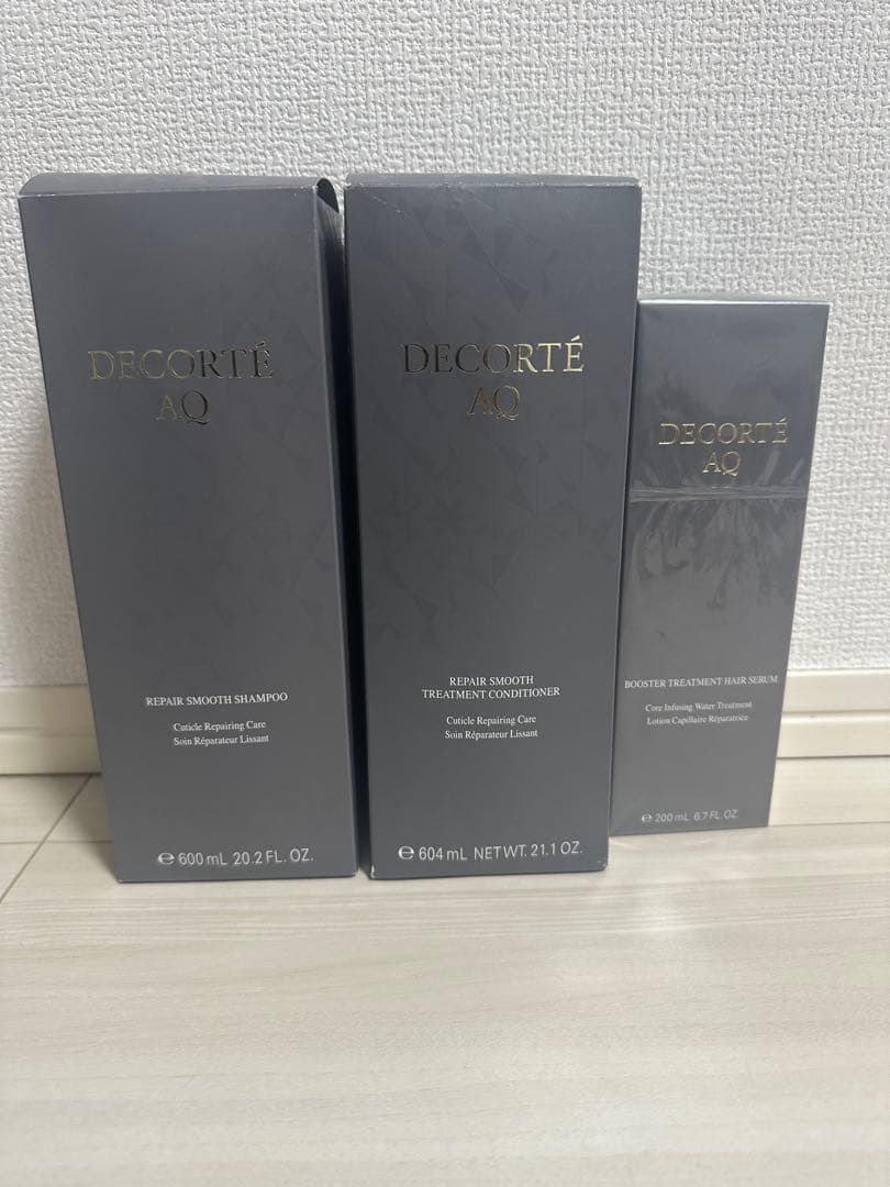 最終値下げ！新品未使用デコルテシャンプー トリートメントヘア美容液３点セット