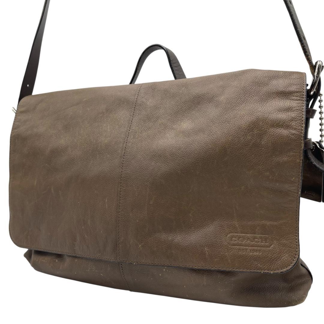 COACH/コーチ レザー トンプソン メッセンジャーバッグ ショルダー
