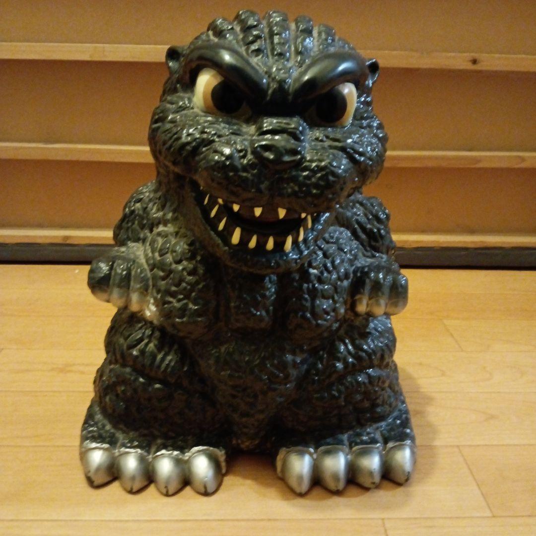 ゴジラ貯金箱