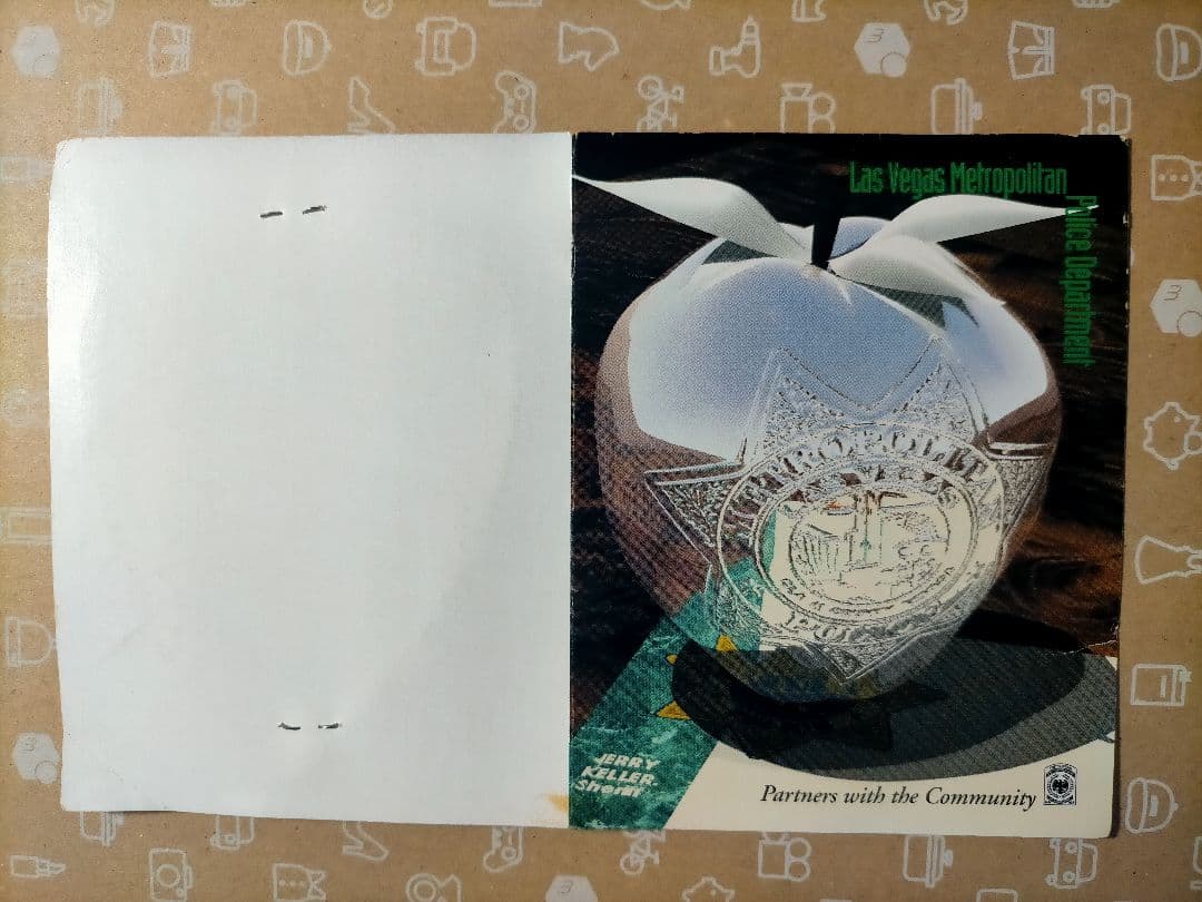 ☆ア➅。「アメリカ.ラスベガス市警察ワッペン…台紙付き」。