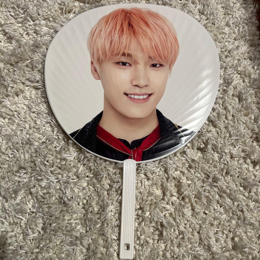 SEVENTEEN ディノ うちわ IDEAL CUT - メルカリ