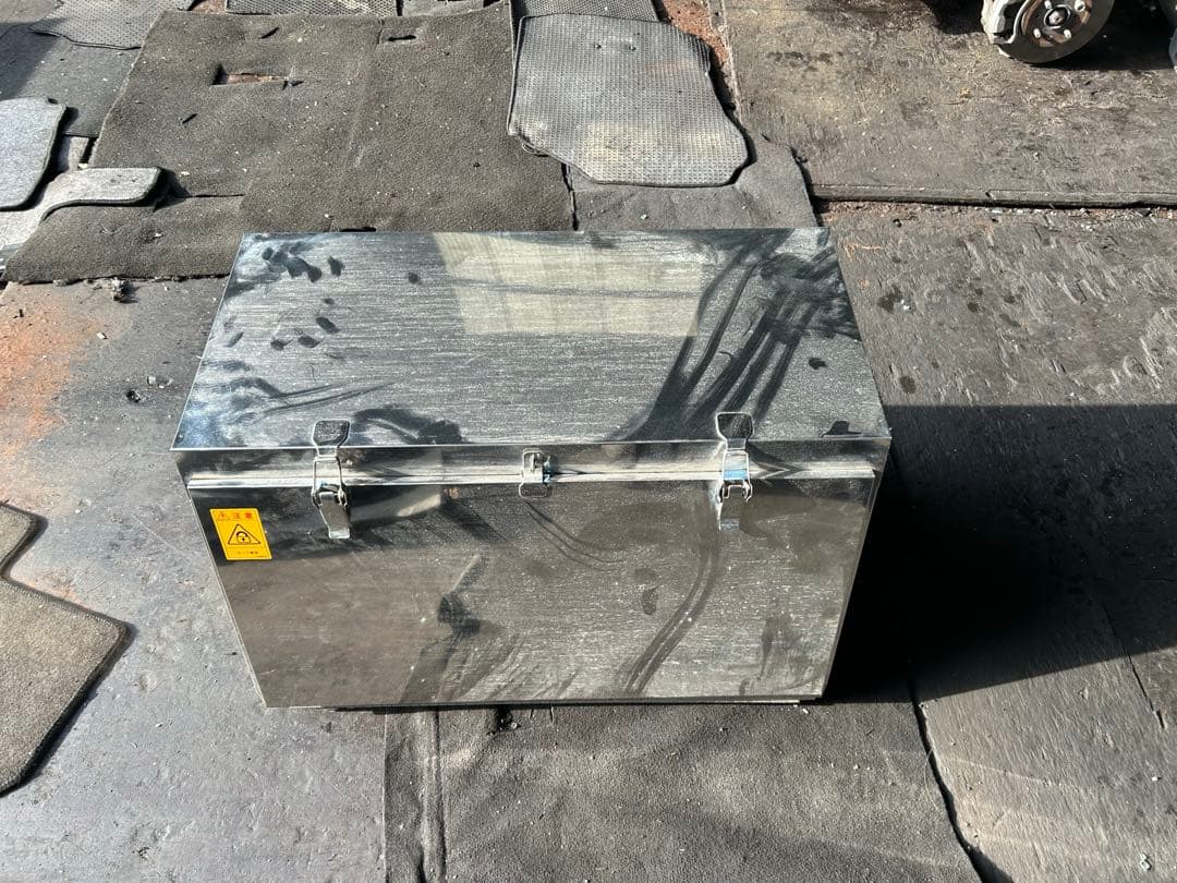 トラック　ステンレス　工具箱