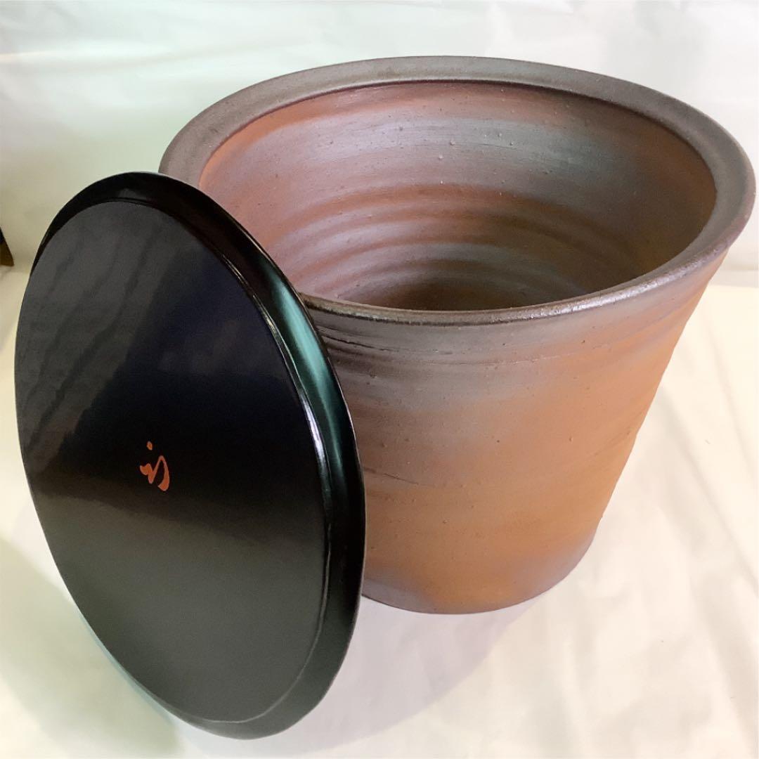 【茶道具】峰越窯 竹元郁雄作 越前焼水指　尋牛斎宗匠花押 塗蓋付