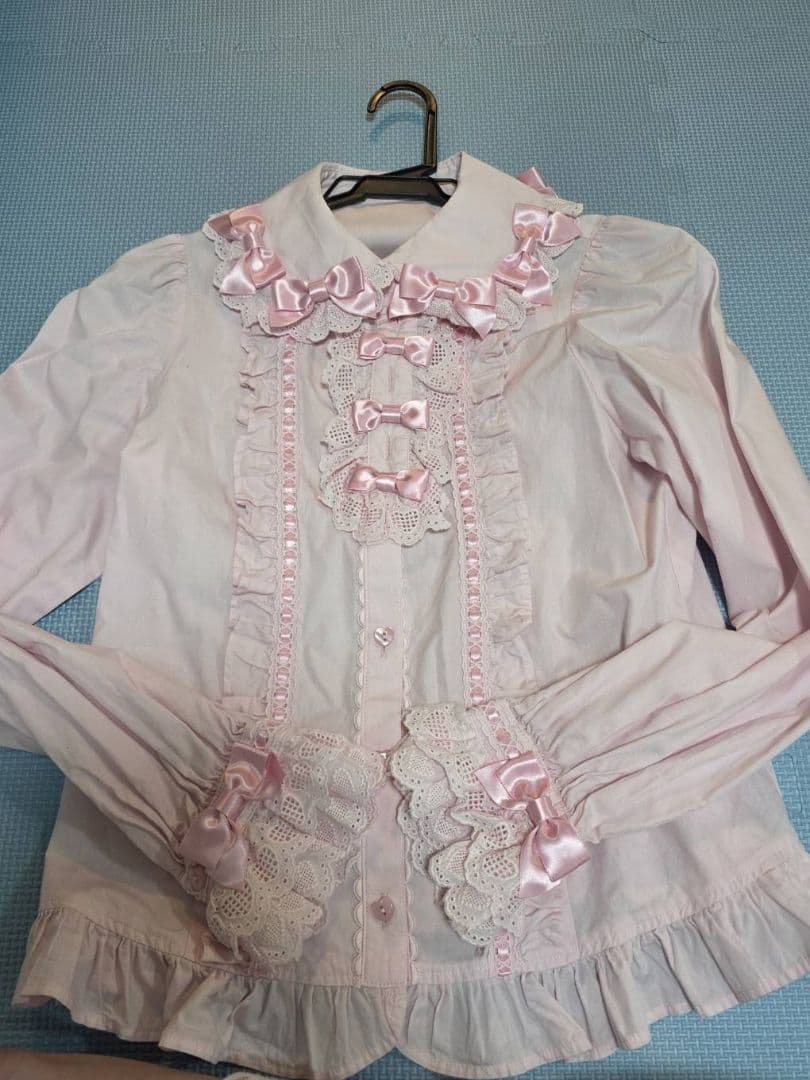 Angelic Pretty アラカルトリボンブラウス ピンク㉜ 🎀2/28(土) New Arrival🎀 2025年4月5日(土)より、新作発売日の入店