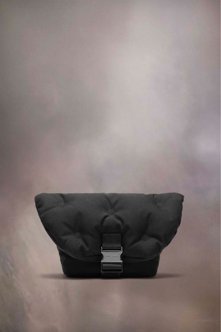 即日発送 Maison Margiela ブラックメッセンジャーバッグ 未使用