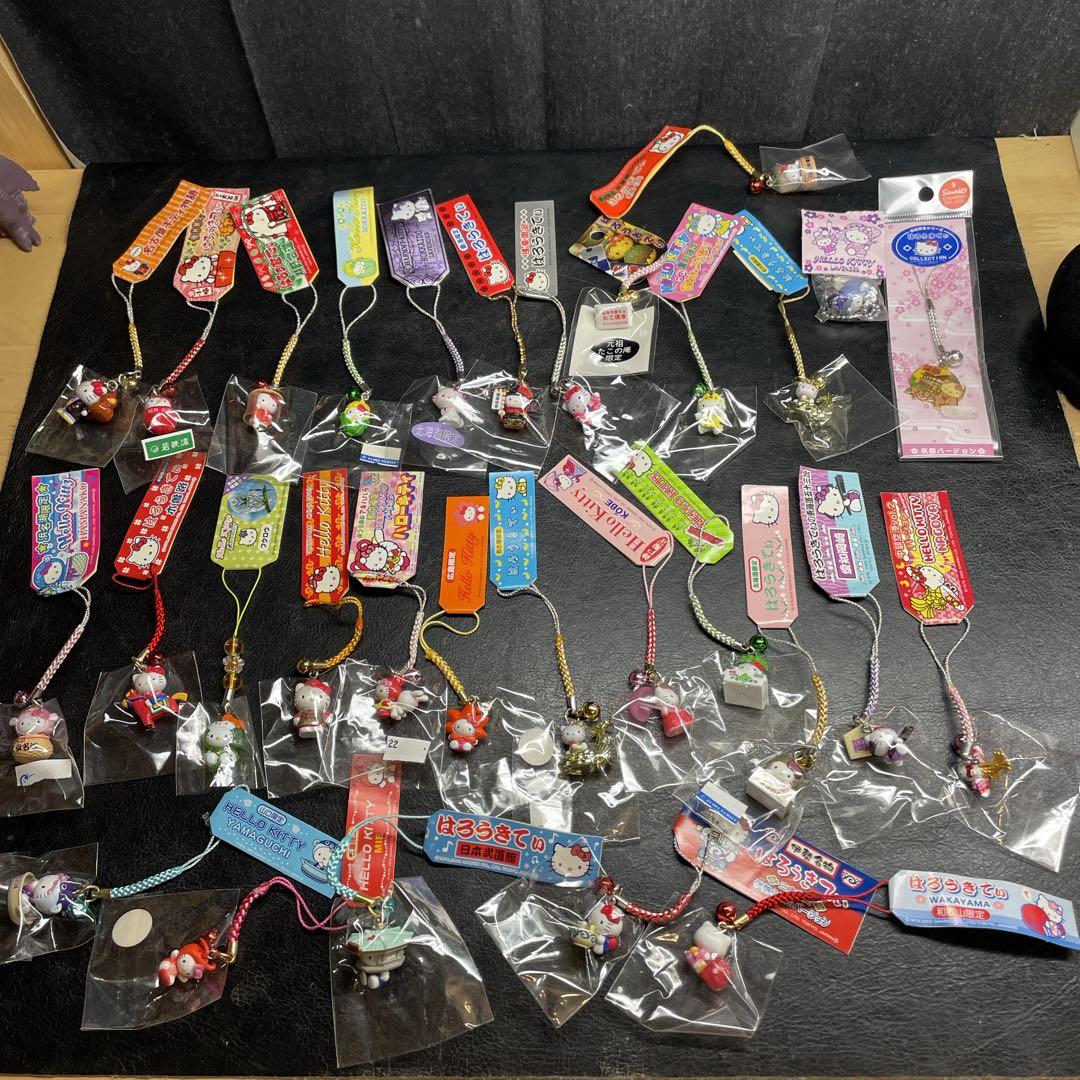 Sanrio ご当地キティ　計30個　根付け まとめ売り　ストラップ ハローキティ ご当地キティ 根付け ストラップ 三重限定 お伊勢さん