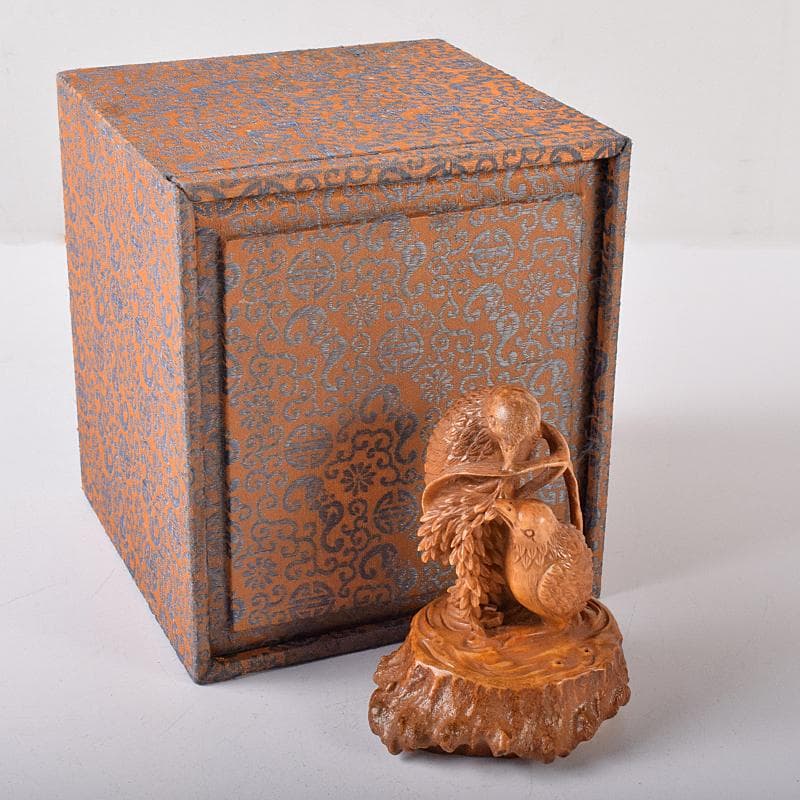 中国　鹿角細密雕　夫婦鶉　置物　箱付　7994E