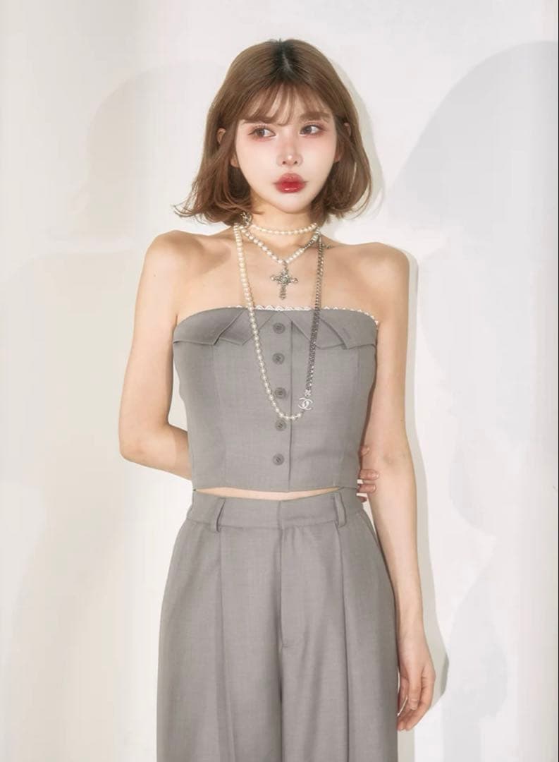 ♥️新品未使用タグ付きダーリッチ　カラーデザインベアトップ　グレー♥️