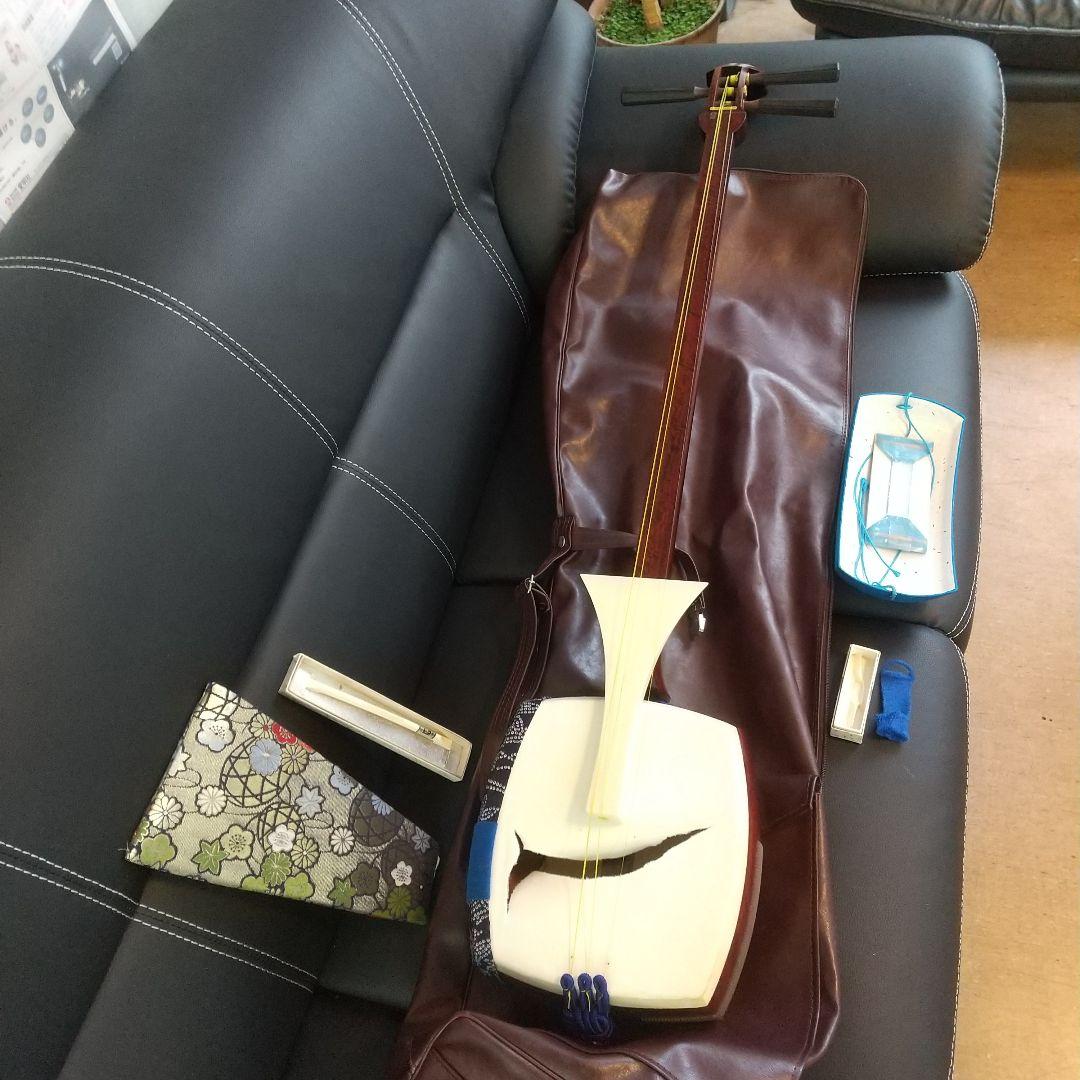 三味線本体 白 木製 3弦 ケース付き