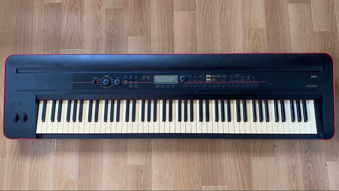 【動作良好・送料無料】KORG KROSS 88鍵Workstation