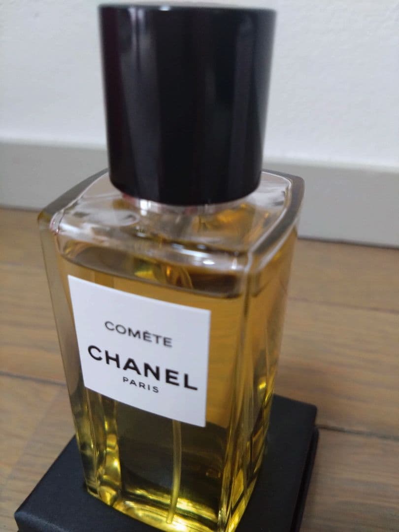 CHANEL コメット オードパルファム 本日発売】シャネルの至高のフレグランス「レ ゼクスクルジフ ドゥ