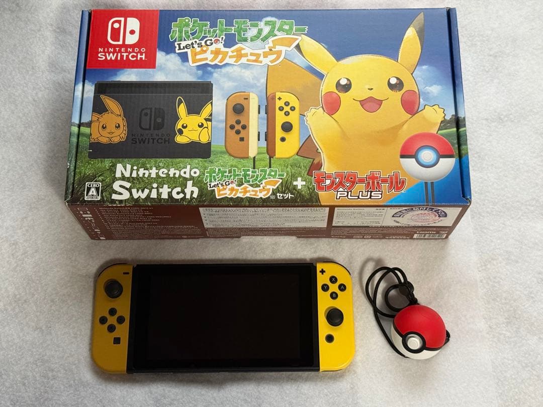 Nintendo Switch レッツゴーピカチュウ 本体