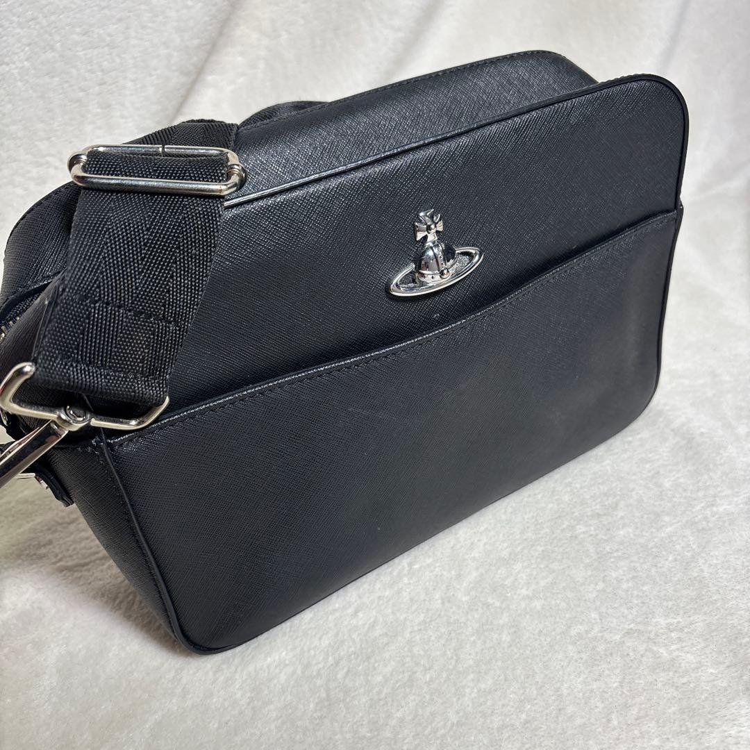 Vivienne Westwood ショルダーバッグ カメラバッグ　難あり