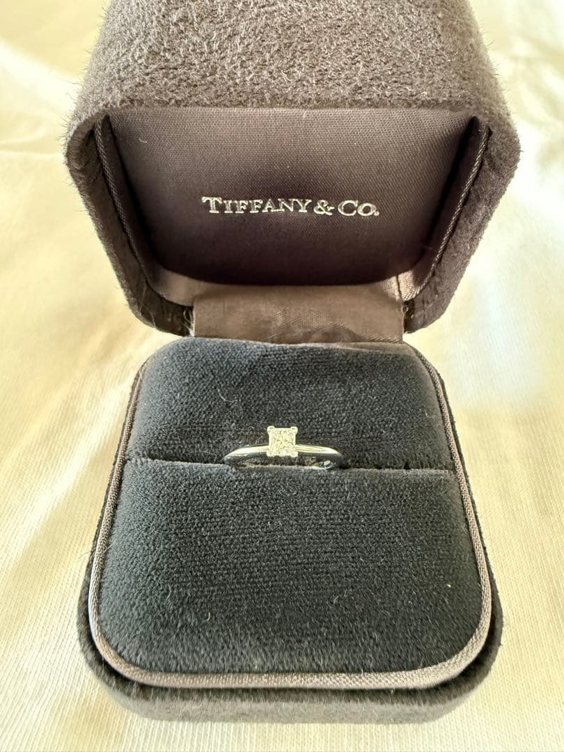 TIFFANY&Co. プリンセスカット 0.22ct PT950 US4