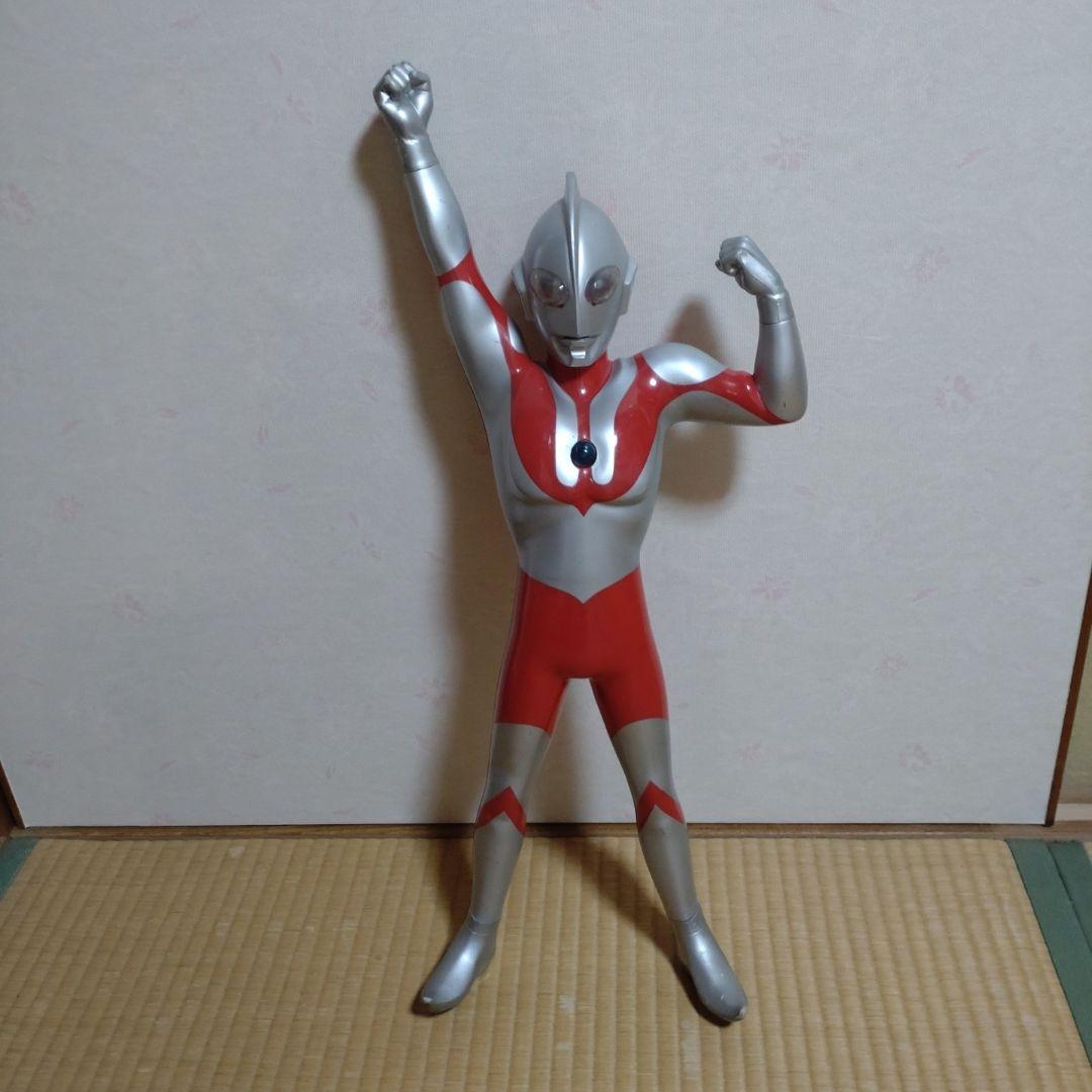 ウルトラマン フィギュア 約62cm