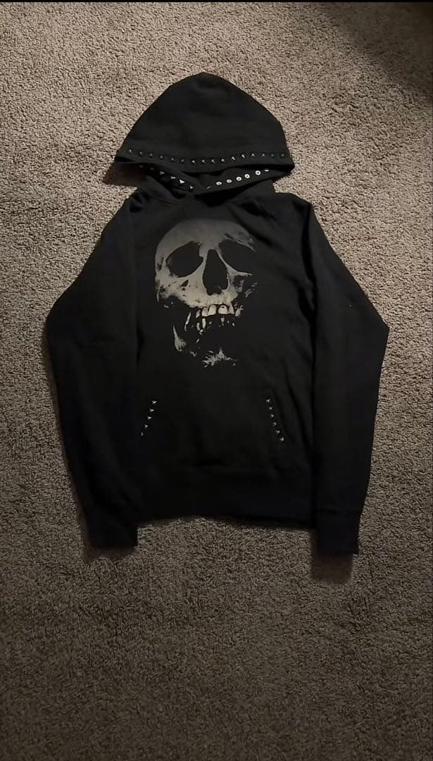 HYSTERIC GLAMOUR スカルベリースタッズパーカー