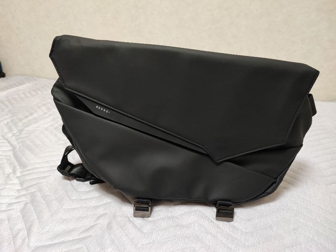 SEKKEI MX-sling拡張スリングバッグ　メッセンジャーバッグ　ブラック