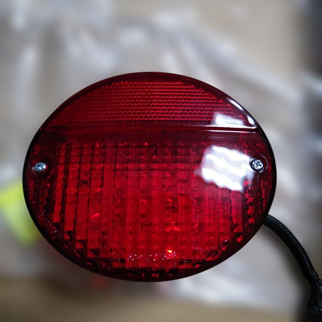 f*u様 アーキ リペア Z2タイプLEDテールランプ 商品番号： 189-15