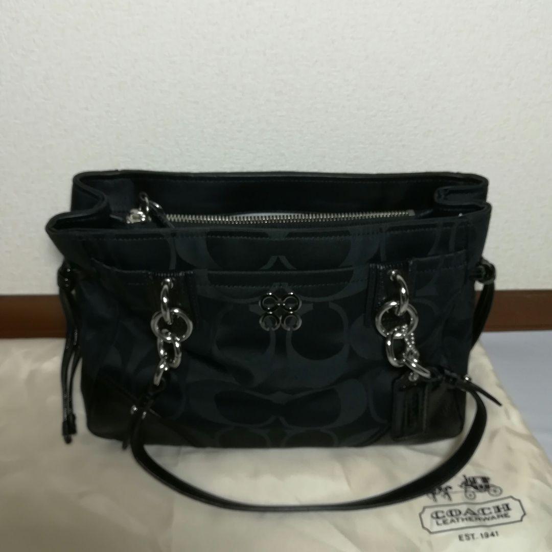 【場地】COACH シグネチャーバッグ ブラック