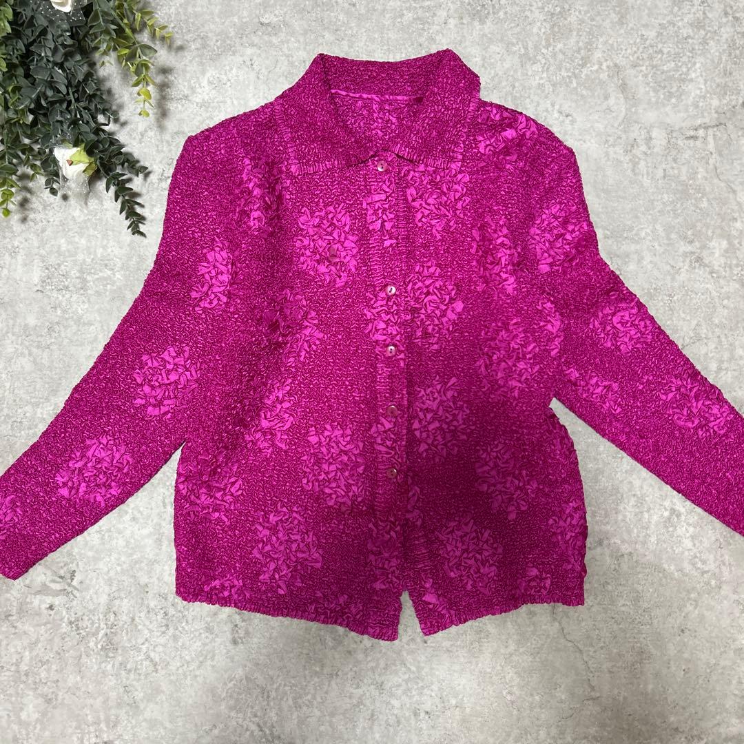 プリーツ シワ加工　ドット　デザイン　シャツブラウス　カットソー　ピンク