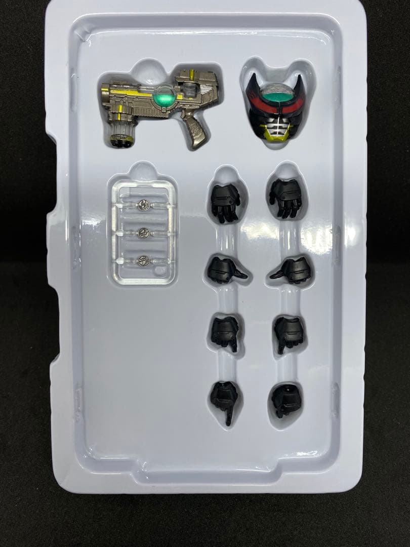 S.H.Figuarts 真骨彫製法 仮面ライダーバース