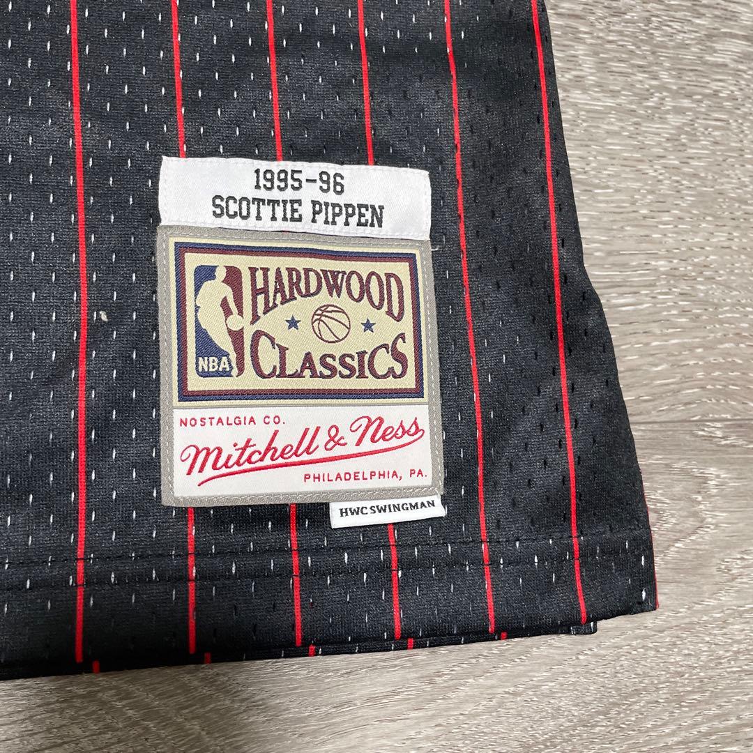 新品 Mitchell&Ness BULLS 33 PIPPEN Jersey - メルカリ