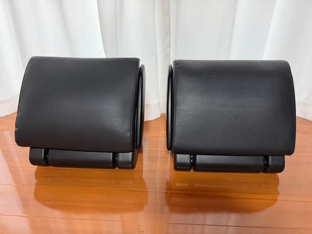 トヨタ純正オットマン2個セット　エスクァイア・ヴォクシー・ノア