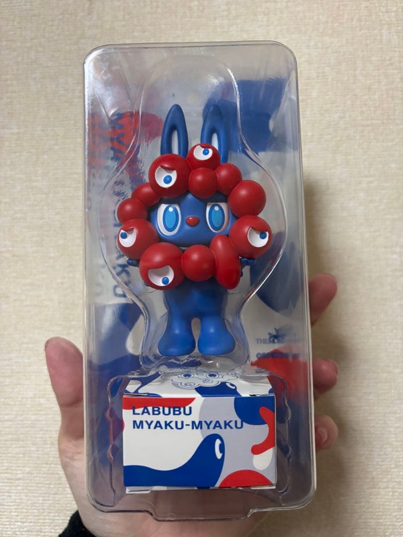 ラブブ ミャクミャク LABUBU 大阪関西万博限定 - メルカリ