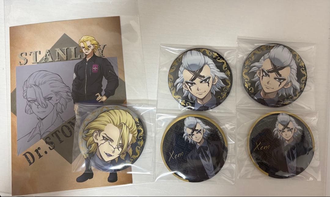 Dr.STONE ゼノ スタンリー ブラックスーツ ジャンフェス 缶バッジ